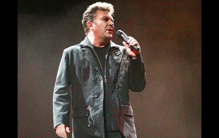 El cantante agradeció el apoyo de sus fans a lo largo de todos sus años de carrera. A. CAMACHO  /