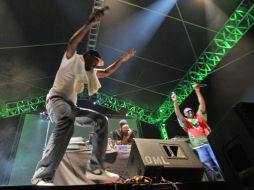 Antipop Consortium no defraudó a los amantes del hip hop, al ofrecer un espectáculo lleno de energía y buena vibra. S. NÚÑEZ  /