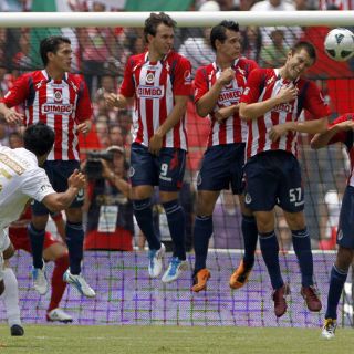 Pumas elimina a Chivas y enfrentará a Morelia en la final