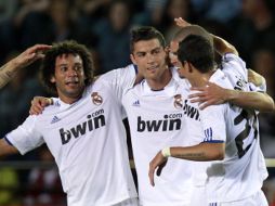 Ronaldo festeja su segunda anotación al Villarreal. AP  /