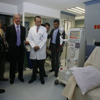 Estrena Civil nuevas instalaciones de Unidad de Hemodiálisis