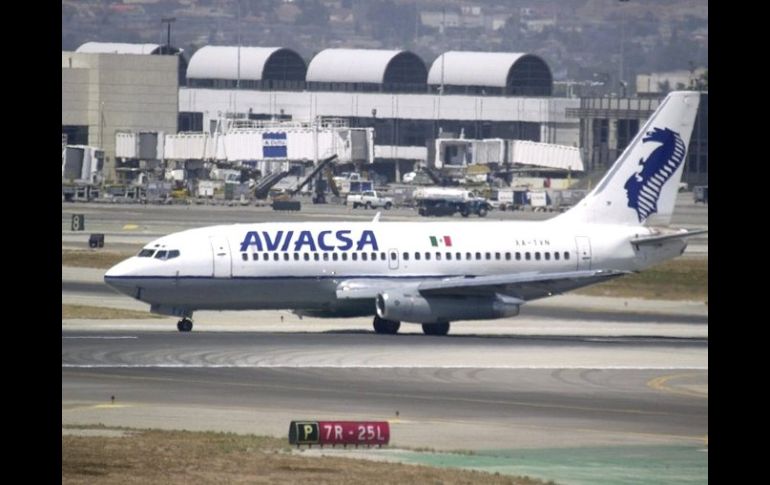 La compañía no ha podido reanudar operaciones aéreas por un adeudo al Aeropuerto Internacional de la Ciudad de México. ARCHIVO  /