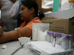 Según el reporte de la Secretaría de Salud Jalisco, 22 de las personas contagiadas hasta el momento son mujeres y 22 hombres. ARCHIVO  /