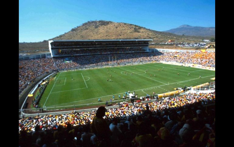 Tanto al interior como afuera del estadio, así como en el centro de Morelia se instalarán estrictos dispositivos de seguridad. MEXSPORT  /