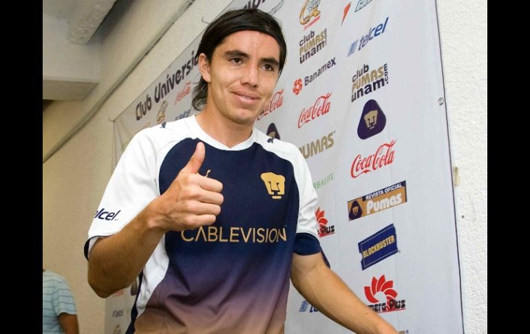 Efraín Velarde, tras una sesión de entrenamiento con Pumas, de cara a la final. MEXSPORT  /