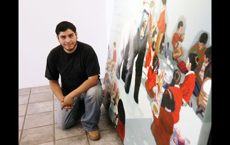 El artista, de origen tapatío, además de Encuentros cercanos del tercer mundo, tiene planeado próximas exposiciones en la ciudad.E. BAR  /