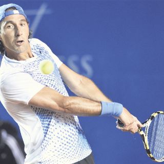 Santiago González avanza en dobles en Niza