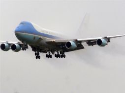 Air Force One, en el segundo intento de aterrizaje en en el aeropuerto internacional Bradley Field en Connecticut. AP  /