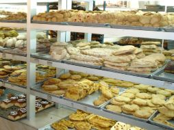 Los rumores recorren el pueblo y los vecinos especulan sobre el paradero del panadero millonario. ESPECIAL  /