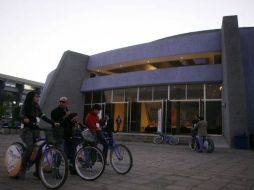 En Movilízate 2011 participarán cerca de dos mil alumnos de preparatoria, quienes buscan fomentar el uso de la bicicleta. ARCHIVO  /