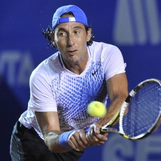 González avanza a semifinales