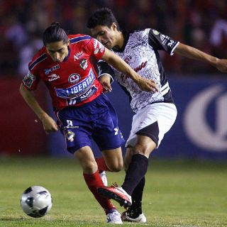 Freseros y Xolos empatan en la ida