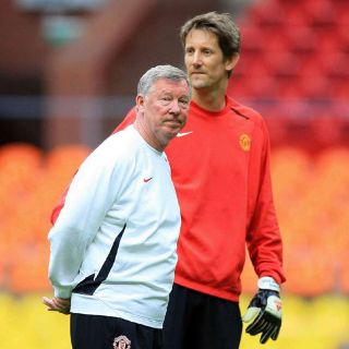 Ferguson habla de tres refuerzos