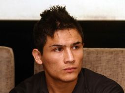 Juan 'Goofy' Montes espera cocornarse como nuevo monarca supermosca del CMB. MEXSPORT  /