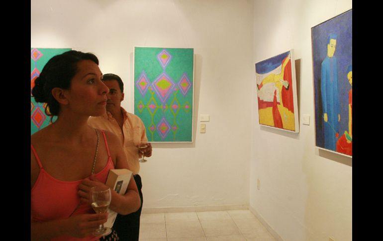 Piezas figurativas y abstractas irrumpen en el inmueble de la Avenida Vallarta. E.BARRERAM.FREYRíA  /