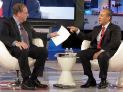 El Presidente Felipe Calderón (derecha) durante su participación en la edición XI de la Cumbre Mundial de Viajes y Turismo. AP  /