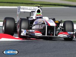 Sergio Pérez dando sus primeras vueltas en el circuito español. AFP  /