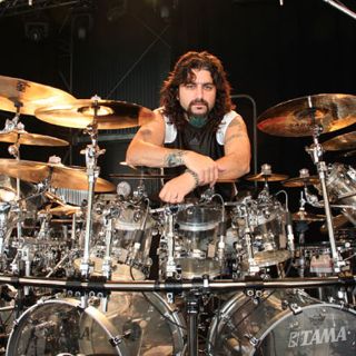 Ofrecerá Mike Portnoy firma de autógrafos en México