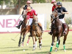 Acción de uno de los partidos del quinto Campeonato Tapatío de Polo. E. PACHECO  /
