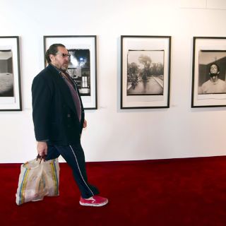 Inaugura Julian Schnabel la muestra “Polaroids” en el Centro Niemeyer