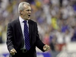Javier Aguirre logró el objetivo por el que fue contratado por el Zaragoza. EFE  /