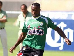 Christian Benítez dejaría la comarca para llegar a las Águilas del América. MEXSPORT  /