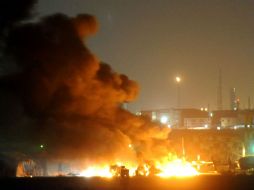 Al menos 10 hombres entraron a la base de Karachi, en Pakistán y abrieron fuego. AFP  /