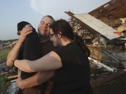 Durante las primeras horas del lunes fueron visibles las escenas de la destrucción. AP  /