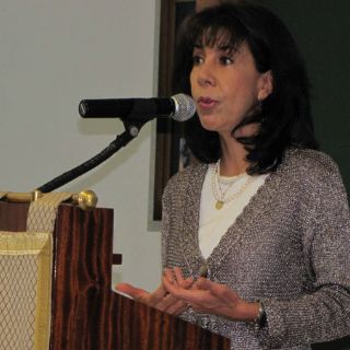 Exhortan a estudiantes a ejercer la cultura de la transparencia