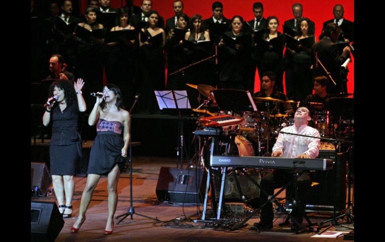 Diversos géneros musicales se escucharon sobre el escenario del Degollado.  /