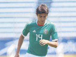 El jugador rojiblanco, Luis Alfonso Solorio, anotó el primer tanto para el Tricolor Sub-17. MEXSPORT  /