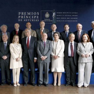 Otorgan Príncipe de Asturias de Investigación a neurocirujano mexicano