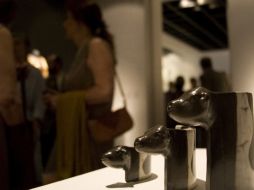 Detalle de unas piezas de cerámica que forman parte de la muestra ''Artesanía Creativa del Uruguay''. EFE  /