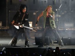Mötley Crüe ofreció una noche llena de rock ochentero en la Arena VFG. A. GARCÍA  /