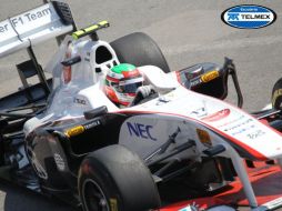 Sergio Pérez dando sus primeras vueltas en el circuito de Monte Carlo. AFP  /