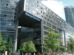 Sony pretende ganancias pese a estragos de terremoto en Japón y una serie de brechas en seguridad de sus redes. ESPECIAL  /