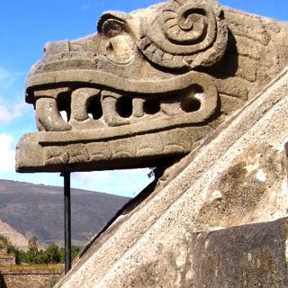 Hallan nuevo túnel en Templo de la Serpiente Emplumada en Teotihuacan