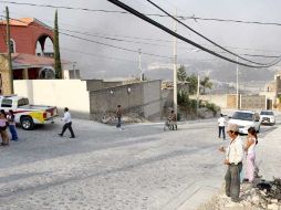 El humo de la conflagración se aprecia en la Colonia Volcán El Colli. E. PACHECO  /