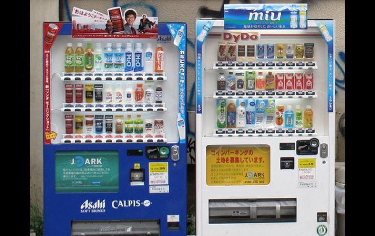 En total hay más de cinco millones de 'jido-hanbaiki' (máquinas expendedoras) en éste país. ESPECIAL  /