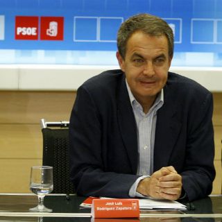 Zapatero da espaldarazo a Pérez Rubalcaba