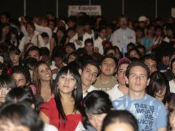 El Cardenal llamó a confiar en los jóvenes y considerarlos aptos para construir y vivir la civilización del amor. ARCHIVO  /