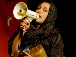 La procesión de la Santa Mentira puede ser el renacimiento del género de teatro cabaret en la ciudad.A. HINOJOSA  /