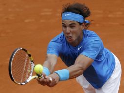 Rafael Nadal sigue avanzando en el torneo francés. REUTERS  /