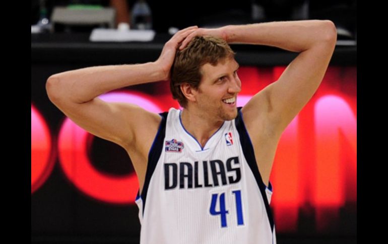 El jugador de Dallas, Dirk Nowitzki, tendrá un duelo personal ante LeBron James en busca del título.  /