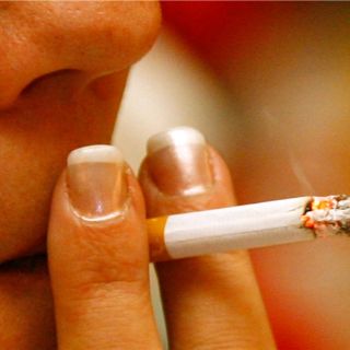 Gobierno federal resalta reducción de fumadores en México