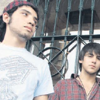 Lambda, busca un lugar en los escenarios