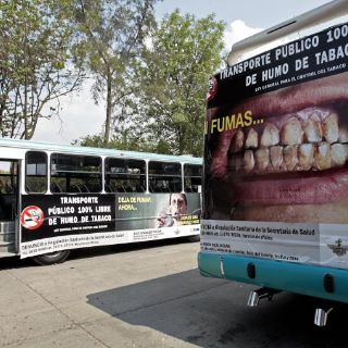 Circulan camiones libres de humo de cigarro