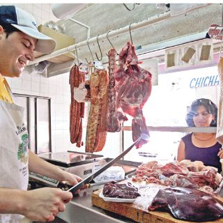 Después de nueve años levantan restricción a venta de hígado de res