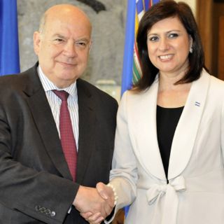 Rechaza Insulza cambios a Carta Democrática Interamericana