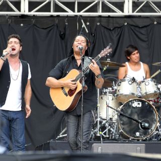 Amaury Gutiérrez pone romántico a Jalisco en Vivo